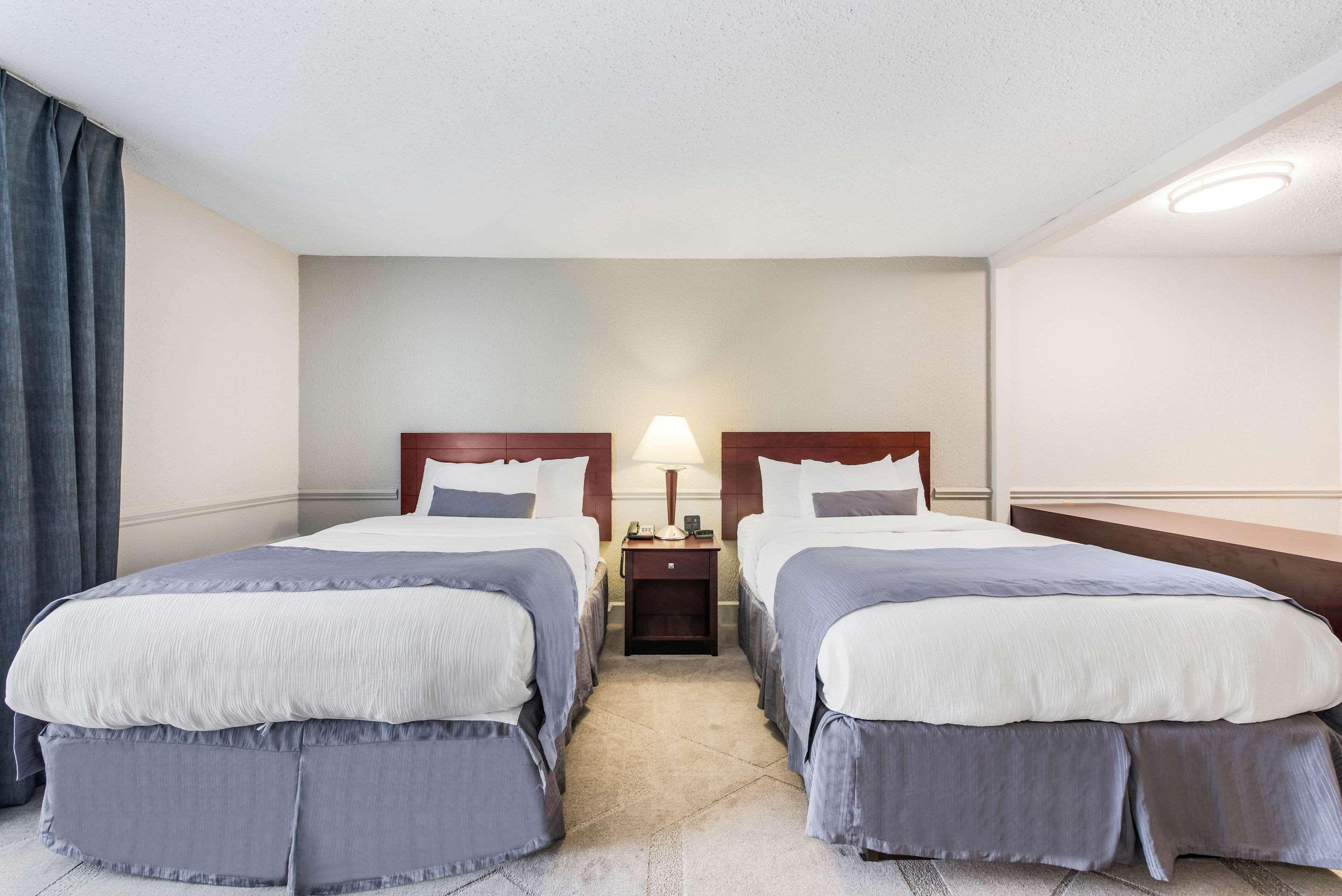 The Blu Hotel Blue Ash Cincinnati, Ascend Hotel Collection Exterior foto