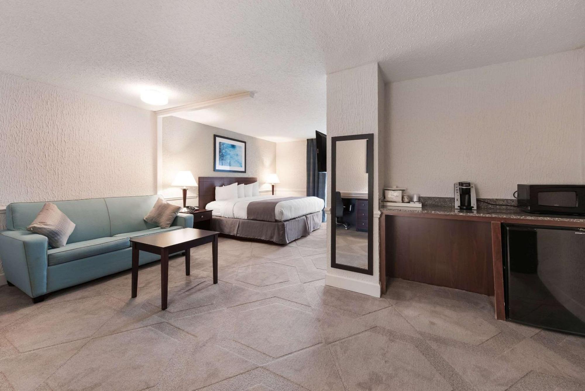 The Blu Hotel Blue Ash Cincinnati, Ascend Hotel Collection Exterior foto